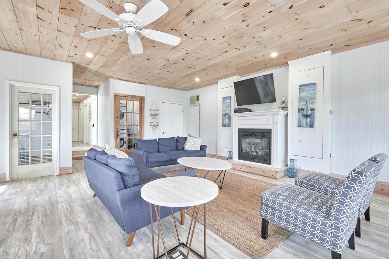Holiday home Muskoka Getaway-trails/hot Tub/hike/fish/ski/relax
