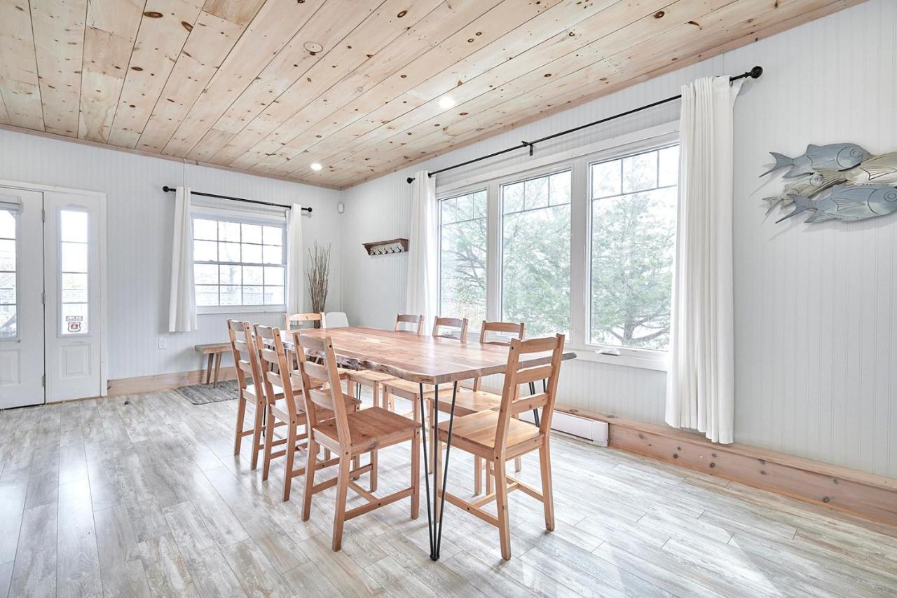Muskoka Getaway-trails/hot Tub/hike/fish/ski/relax Honey Harbor